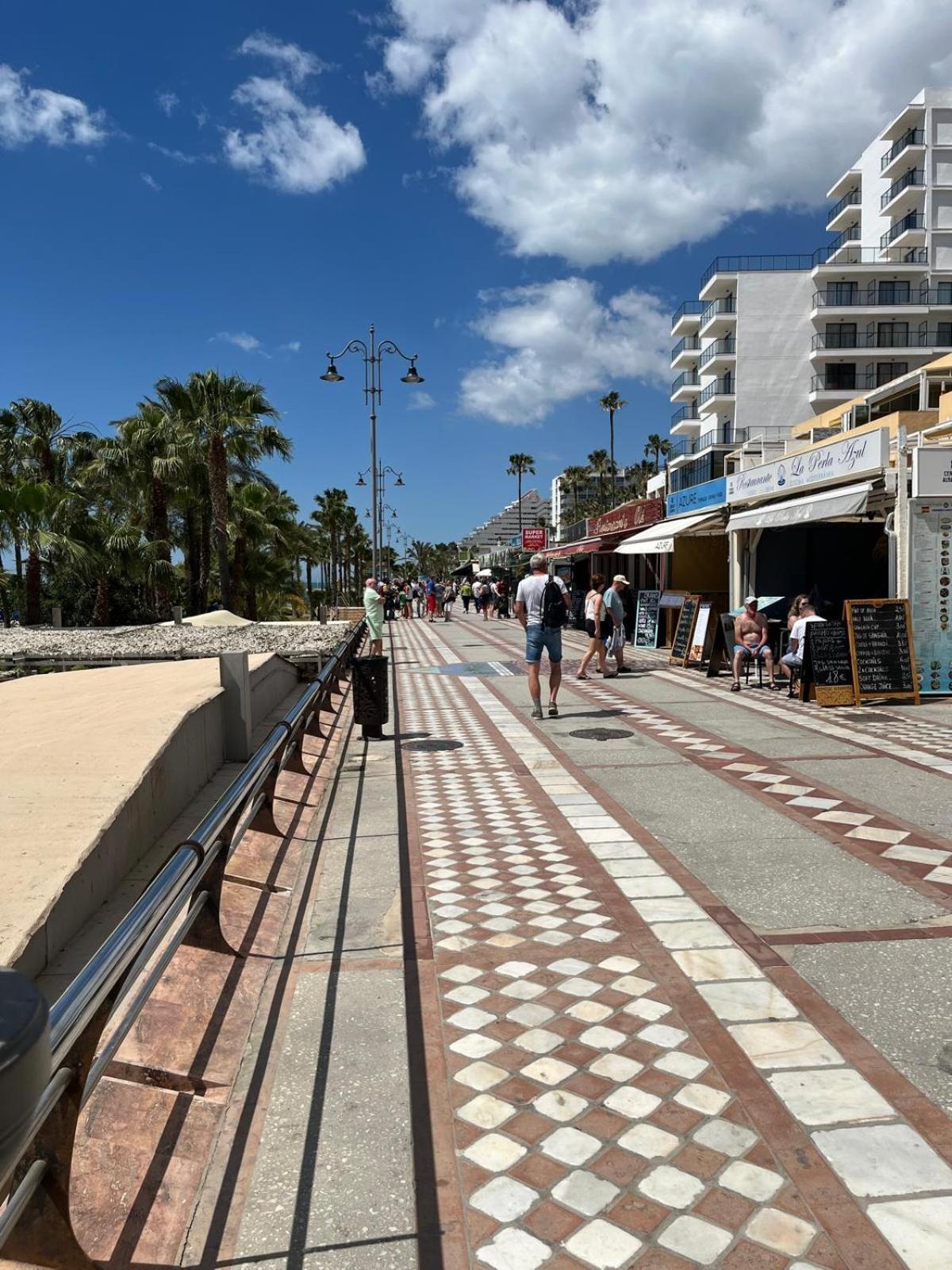 Apartment Puerto Marina - First Line Beach - Benalmadena - Malaga Eksteriør billede